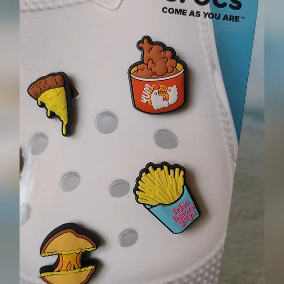 Crocs Food-Themed Jibbitz Charms - Picture 3 of 6